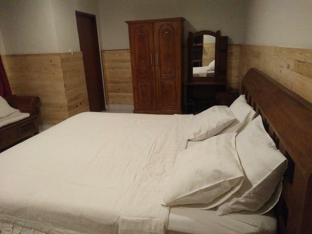 Made House Homestay And Dormitory Sanur  Exterior photo