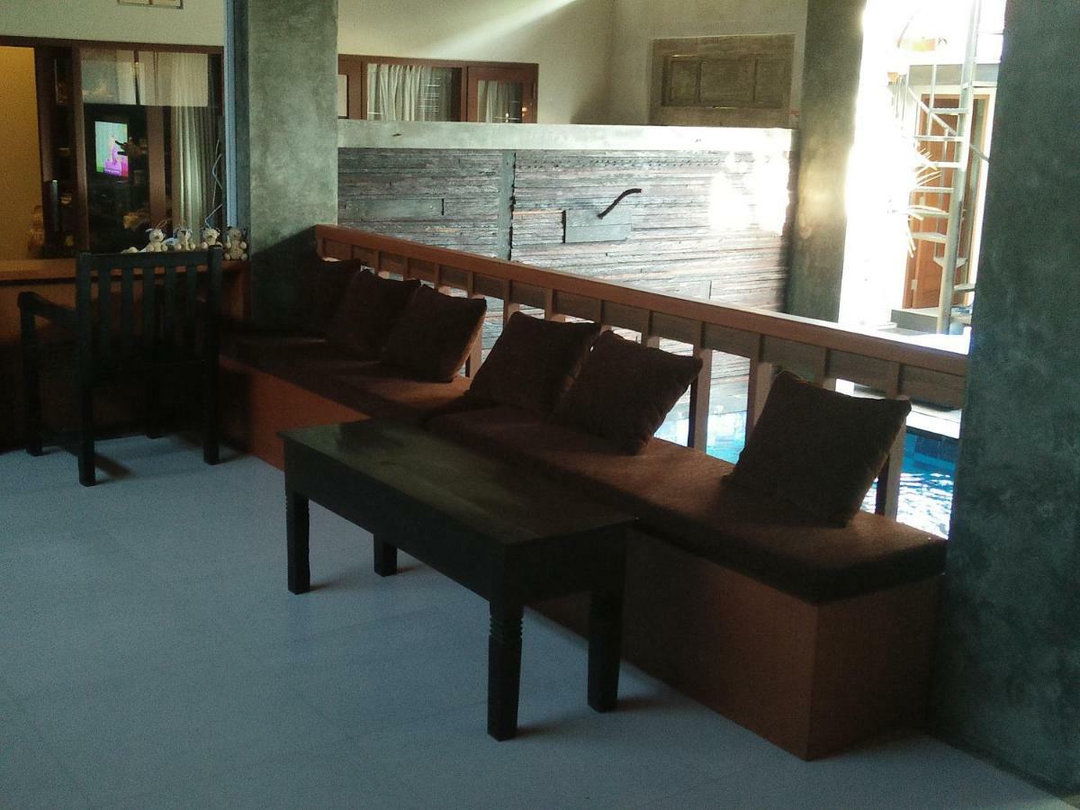 Made House Homestay And Dormitory Sanur  Exterior photo